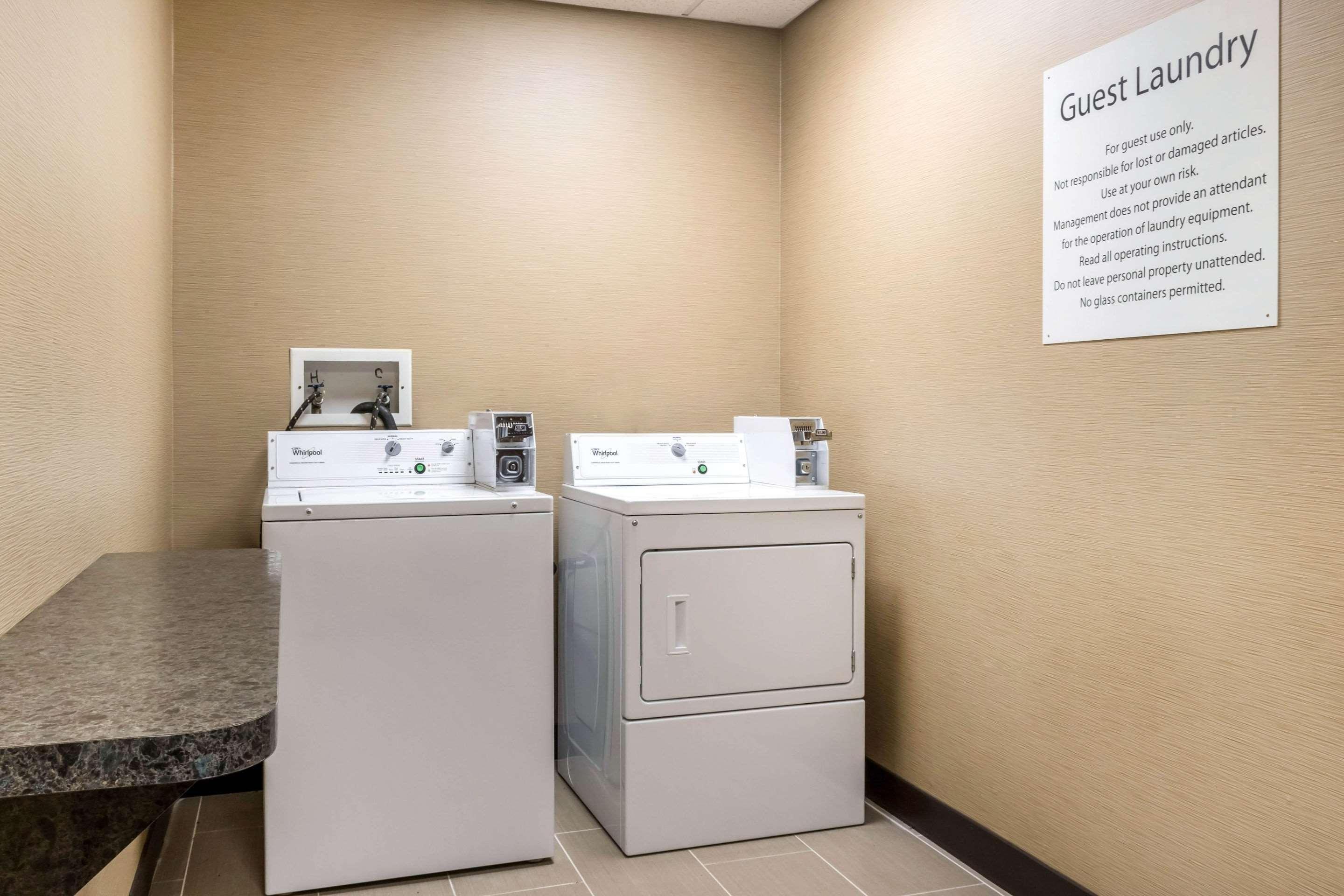 Comfort Inn Chambersburg Buitenkant foto